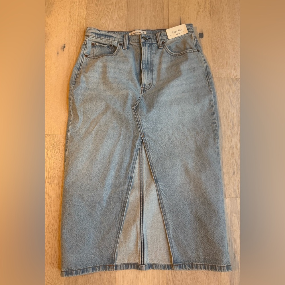 Abercrombie & Fitch High Rise Denim Midi Skirt Light Wash Front Slit